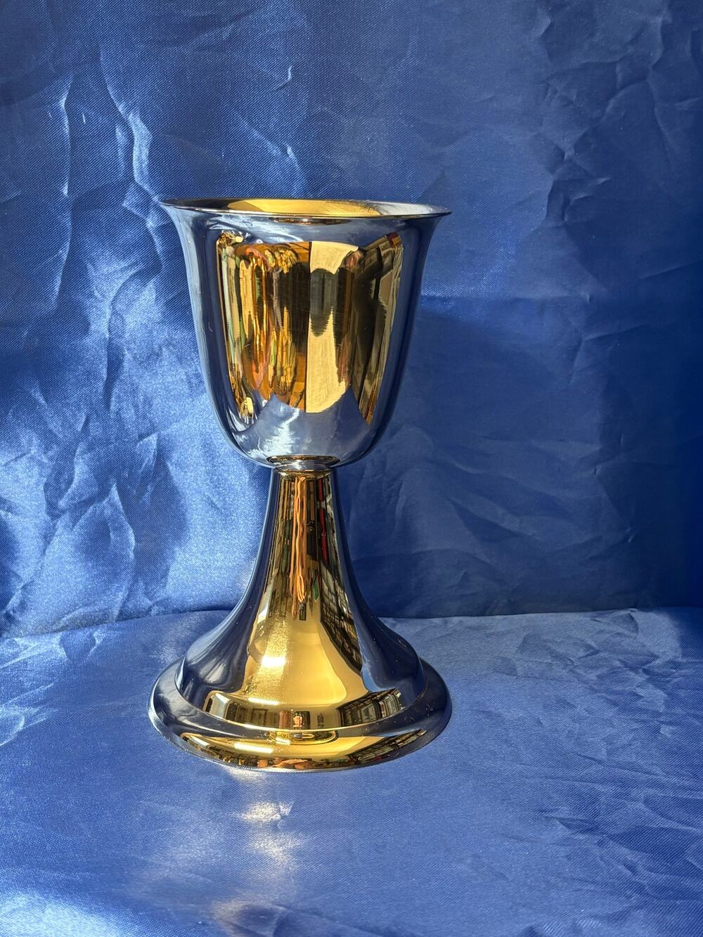 Vintage Beautiful Polished Brass Communion Chalice Cup